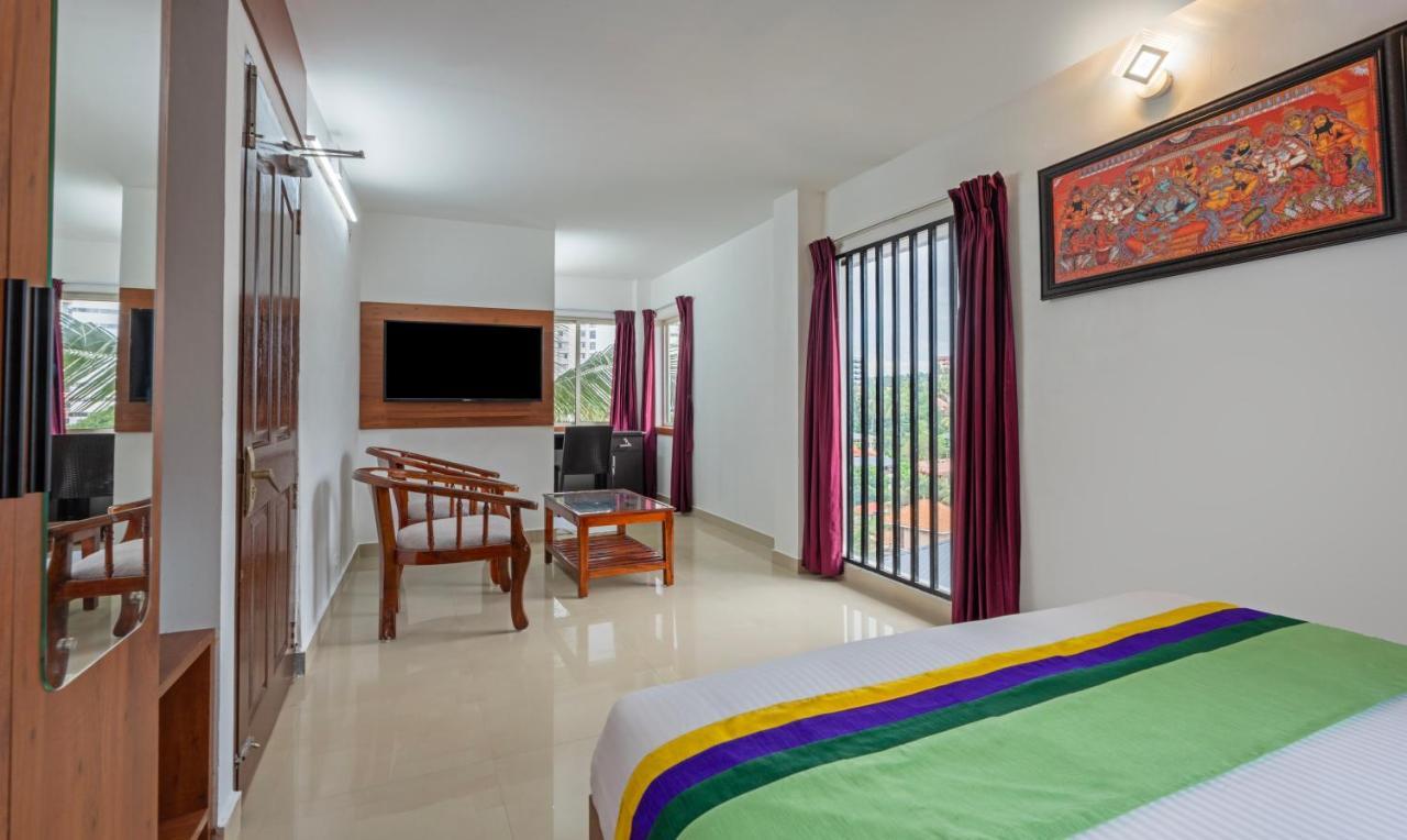 Treebo Jp Residency Otel Thiruvananthapuram Dış mekan fotoğraf